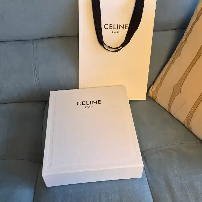 9-28)셀린느미니백박스틴룰루트리옹프캔버스숄더백박스셋트25*30*6(박스쇼핑백셋트가격)