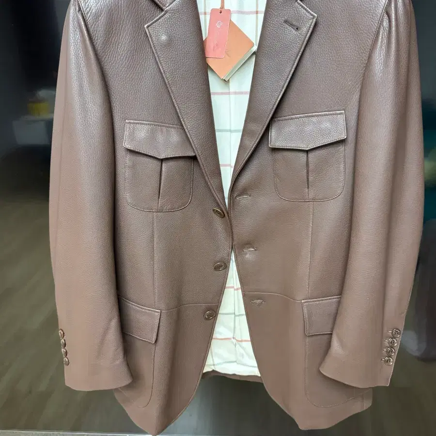 새상품 로로피아나 레더자켓 1450만원> 350만원