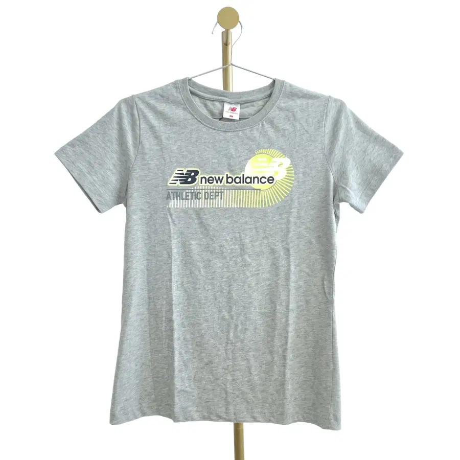NEW BALANCE 뉴발란스 그래픽 로고 반팔 티셔츠 [BSF13098_100-01]