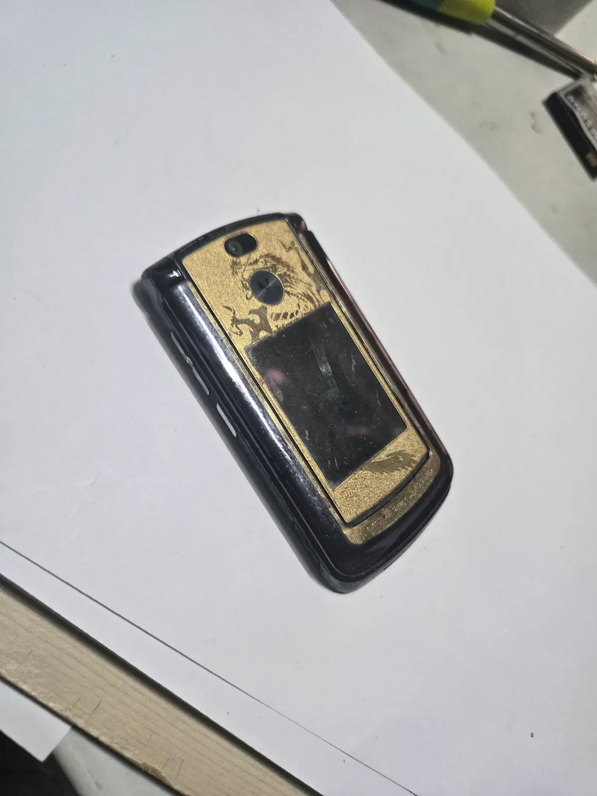 모토로라(Motorola)의 3G 피처폰인 레이저 룩 / 올드폰, 폰수집 희귀폰 90년대 폰들 개당가격v2