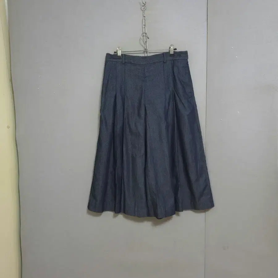 COS 코스 주름이쁜 통바지 38 n9900