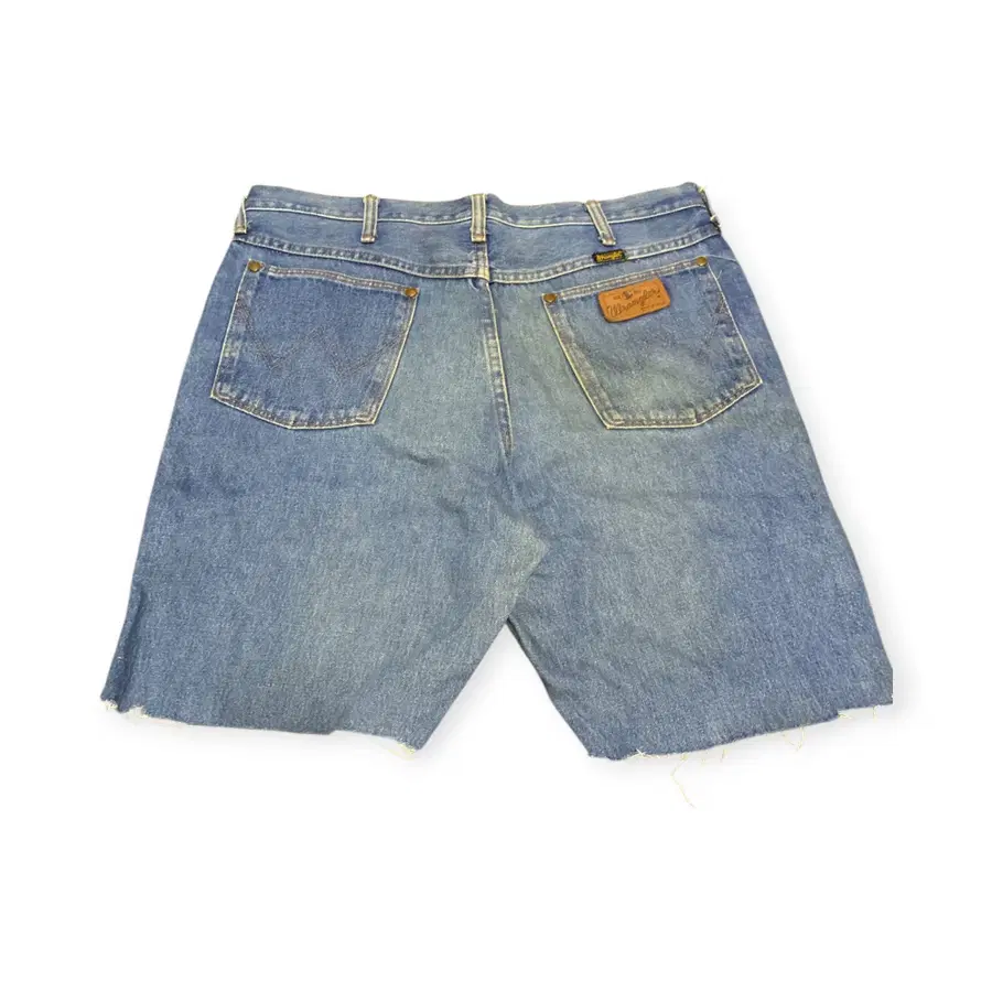 36)랭글러 Wrangler 워싱 청반바지 가죽패치 블루벨 미판 USA 오리지널 블루벨 데님 쇼츠