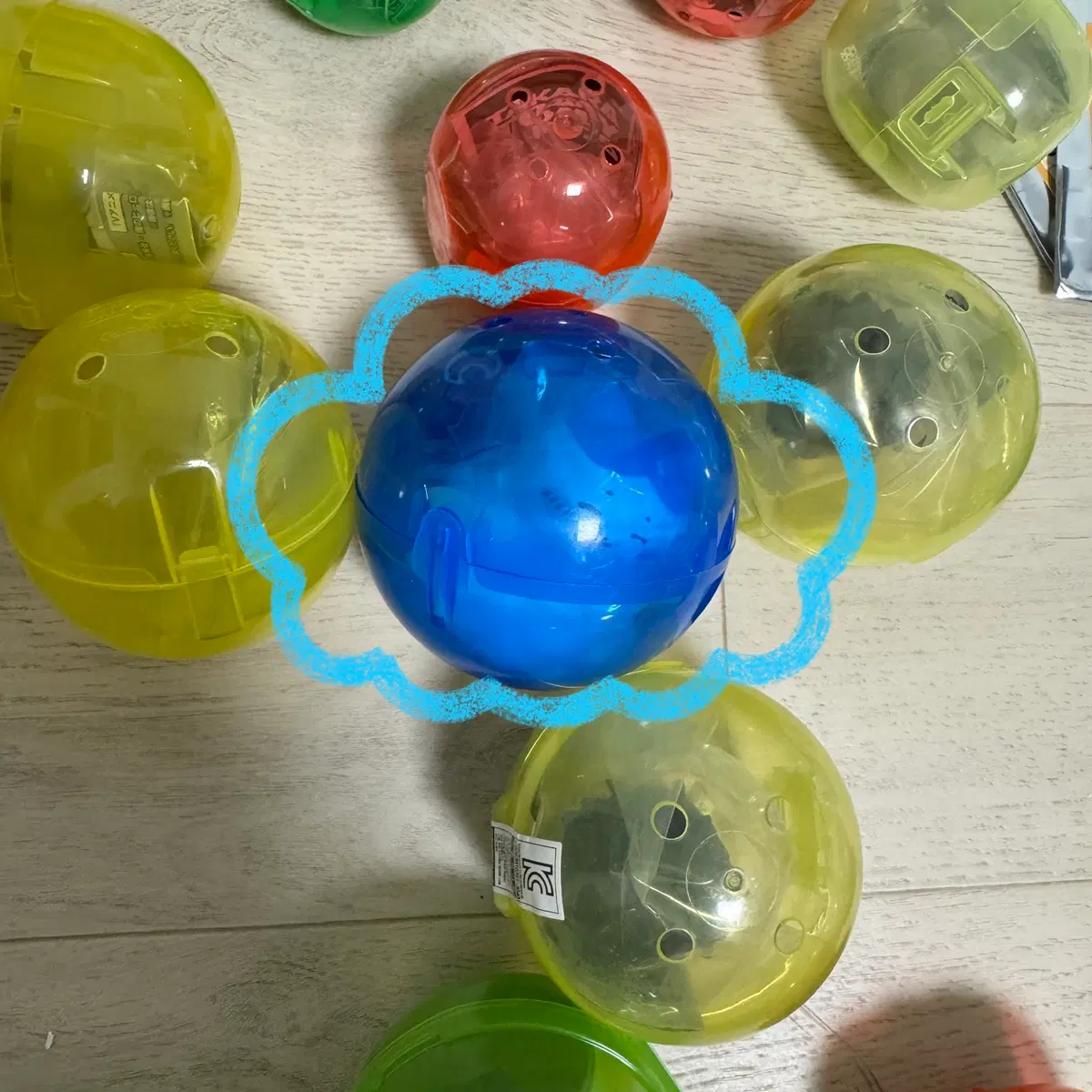 먼작귀 구름 위에서 잘자요 라이트 가챠 하치와레