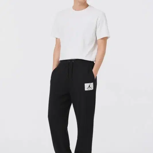 남L/조던 23FW 밴딩 블랙 조거 팬츠