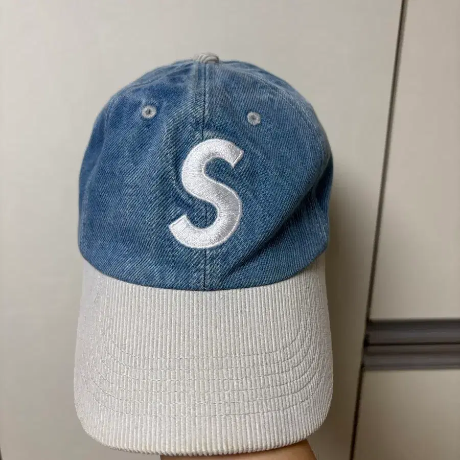 슈프림 s로고 볼캡