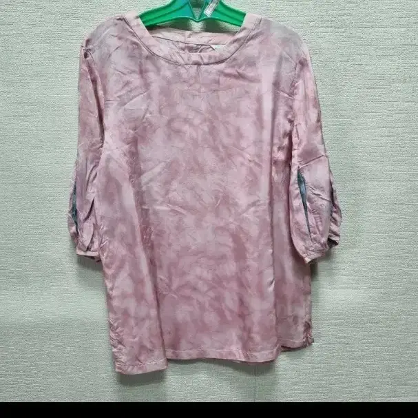 y339 인견 블라우스