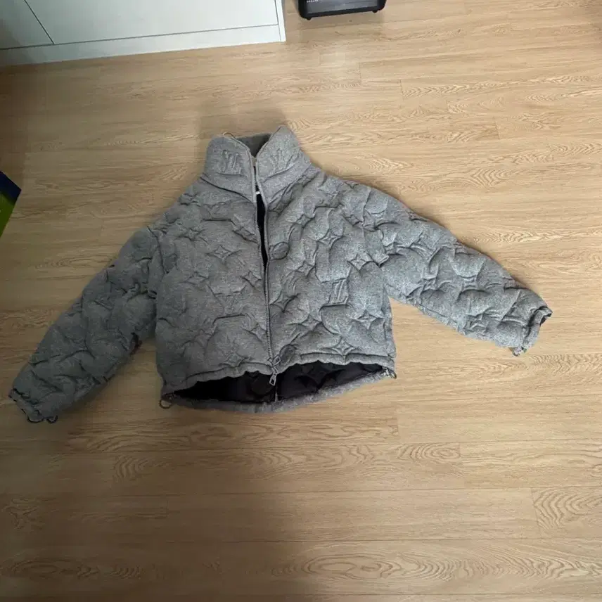 루이비통 모노그램 보이푸퍼 패딩 사진 7