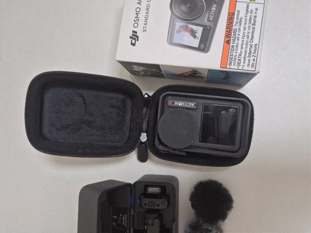 DJI 액션4 카메라 + DJI 마이크 풀세트