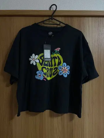 산타크루즈 숏 기장 티셔츠