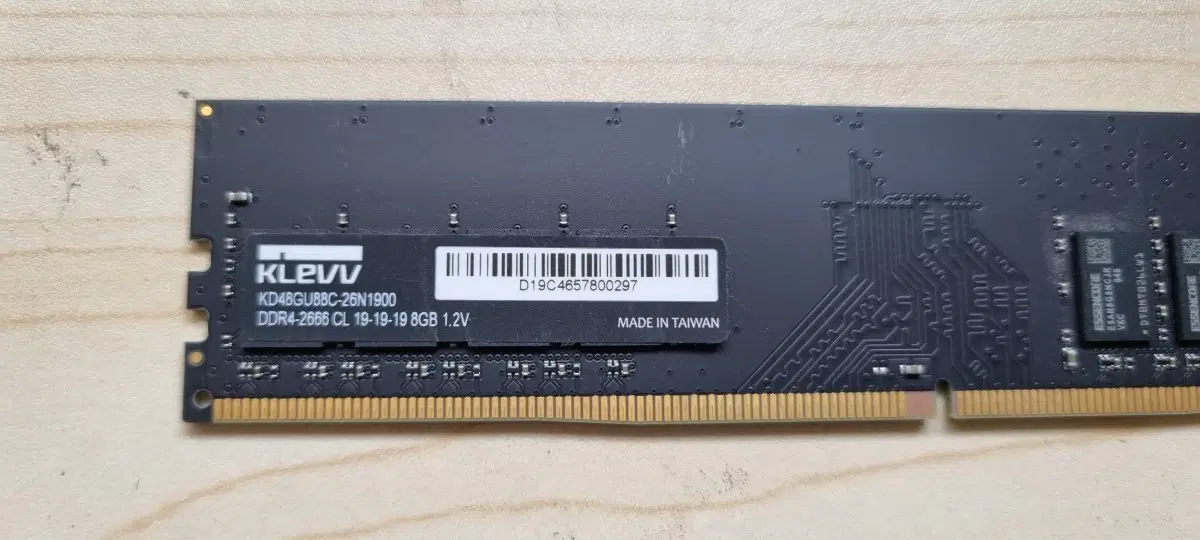 KLEVV DDR4 2666 8GB 1.2V 램