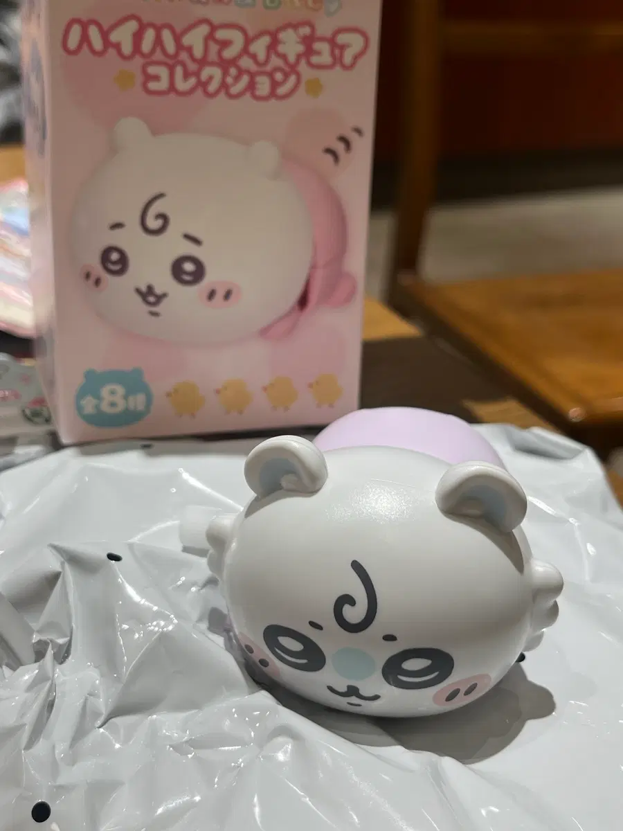 치이카와 베이비 엉금엉금 태엽 피규어 모몽가
