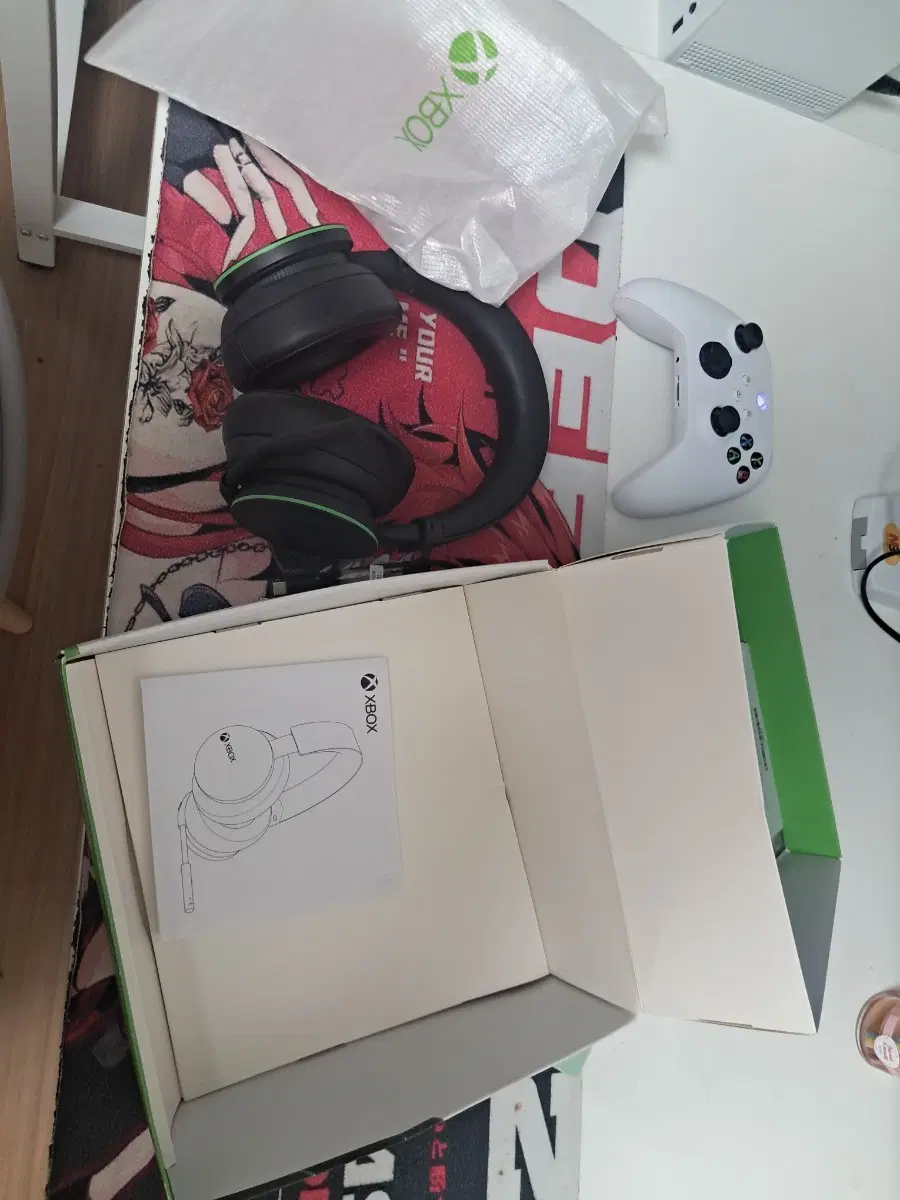 xbox 무선 헤드셋 팝니다/ 가우르 구라 굿즈 교환가능