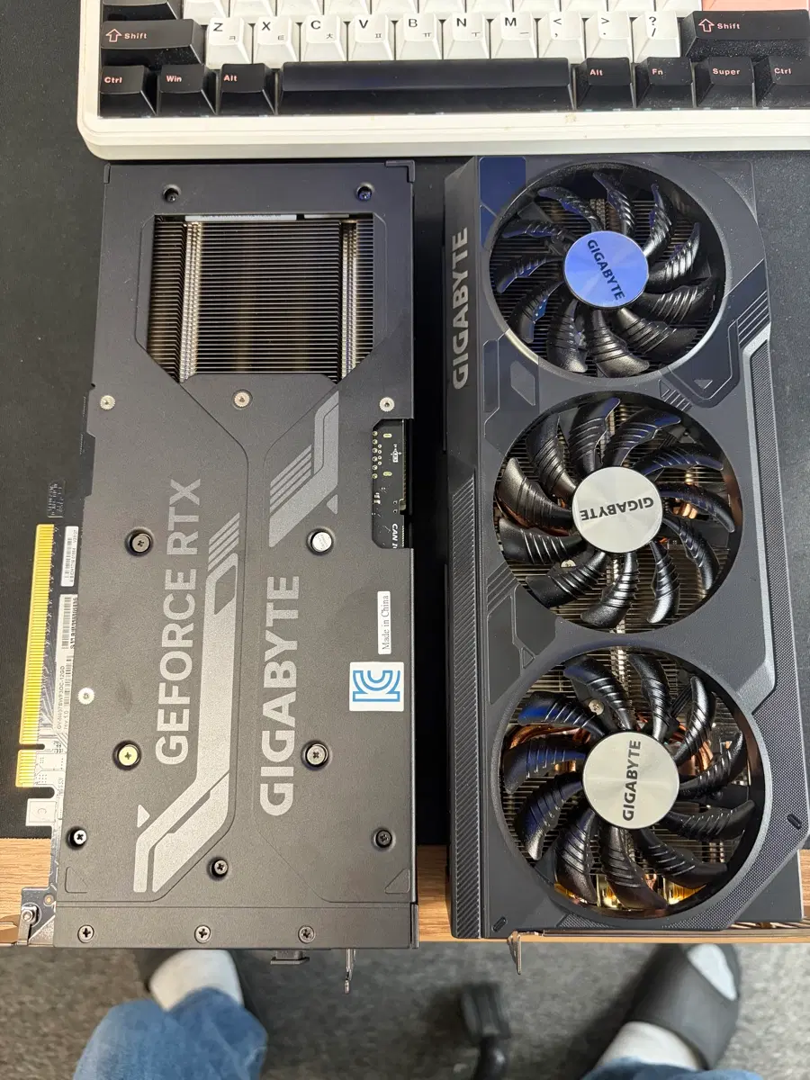 기가바이트 RTX 4070 SUPER 12G.