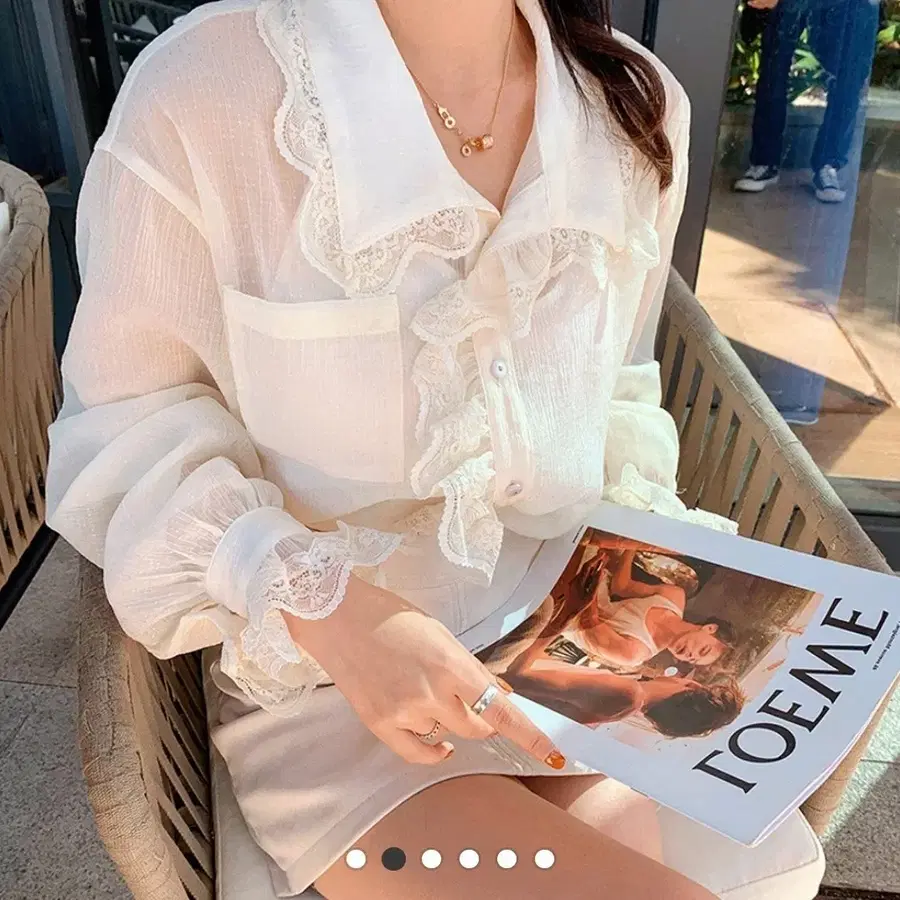 교신 양산형 레이스 프릴 시스루 블라우스