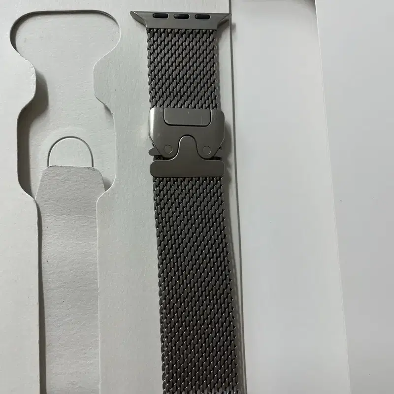 애플워치 티타늄 밀레니즈루프 내추럴 49mm M 부드러운버전