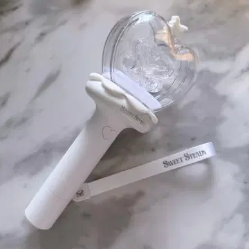 SWEET STEADY OFFICIAL FAN LIGHT 응원봉