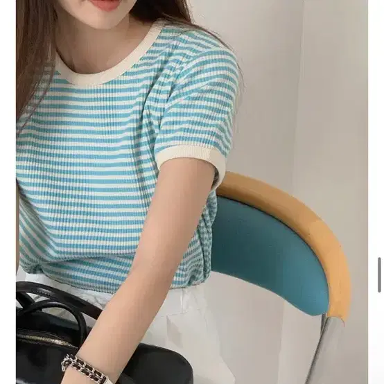 메이비베이비 디어리스트 스트라이프 기본티