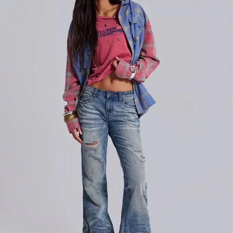제이디드 런던 Mid Blue Distressed Creased Drift Flared