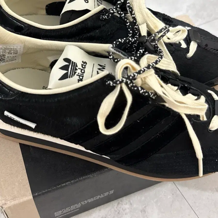 아디다스 송포더뮤트 og 230