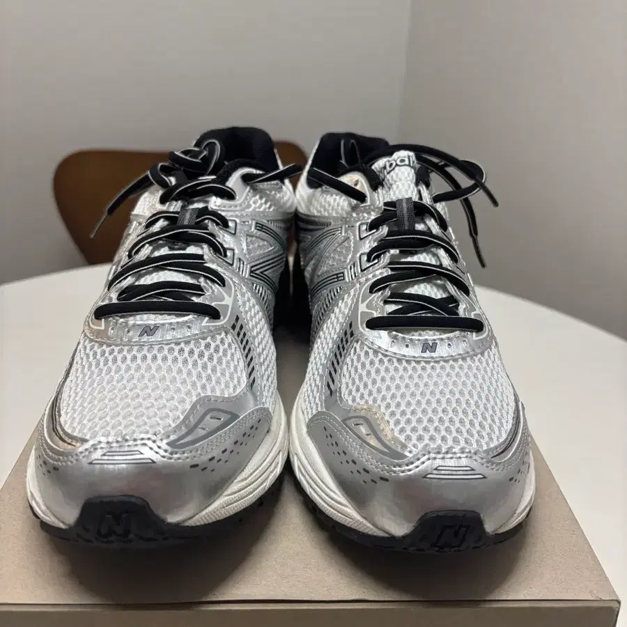뉴발란스 860 v2 280 새상품