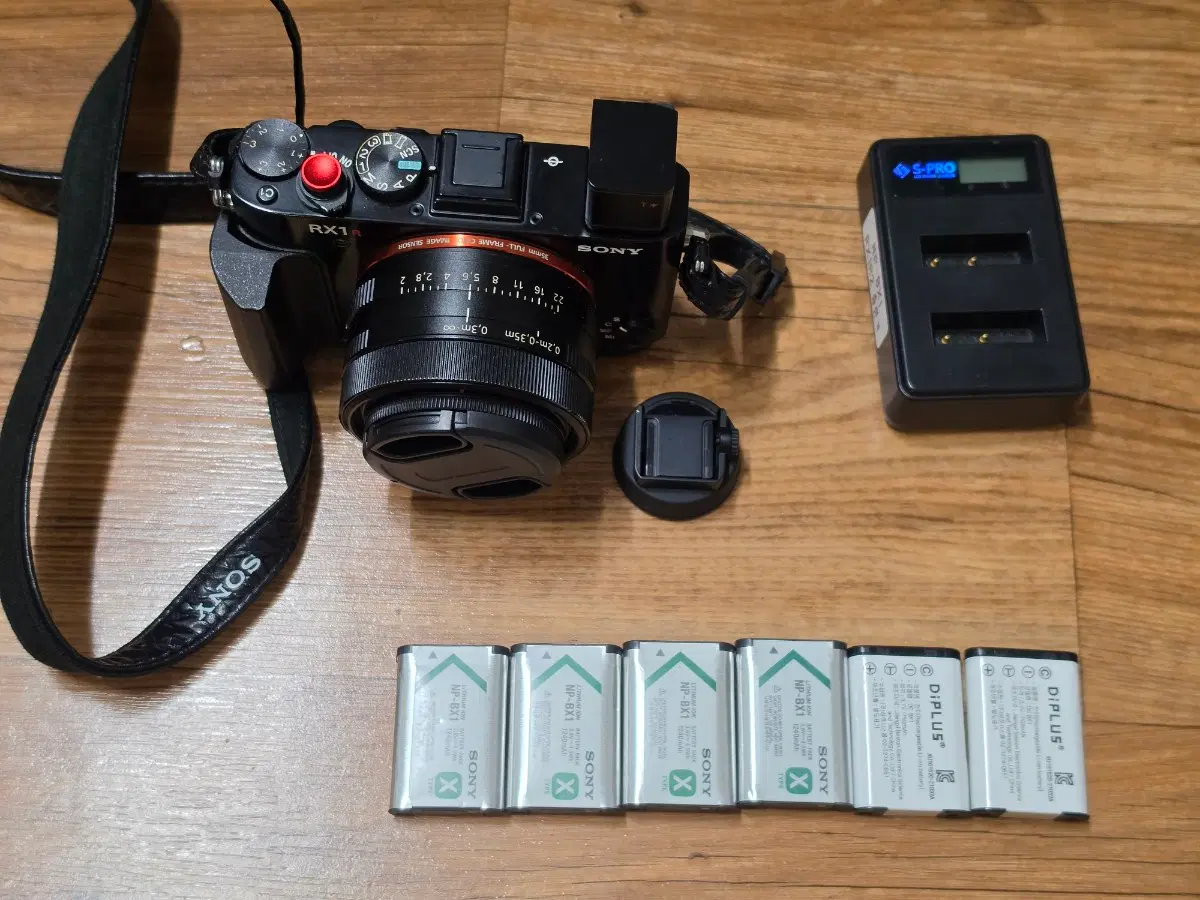 소니 RX1R II 풀프레임 카메라