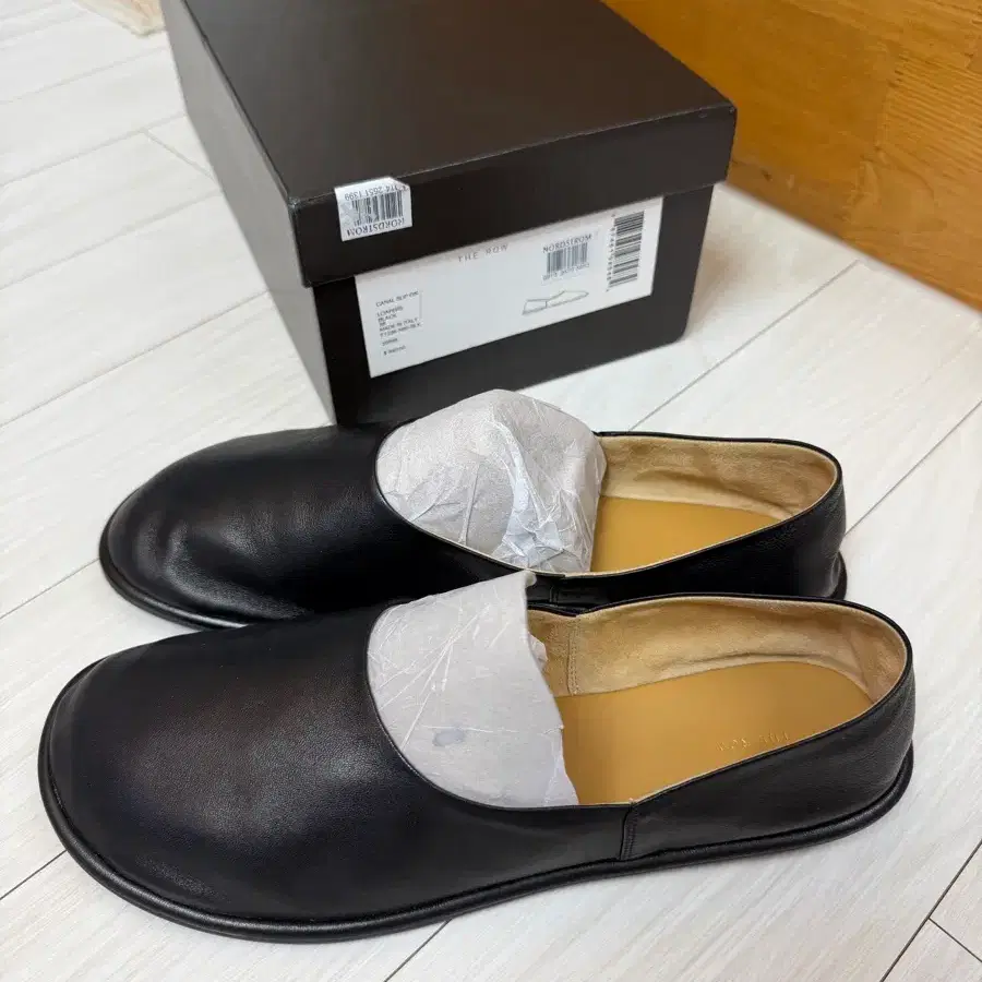 더 로우 CANAL SLIP ON 카날 슬립온 블랙 38