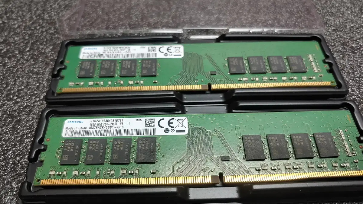삼성 16GB PC4-2400T 양면램 판매합니다.