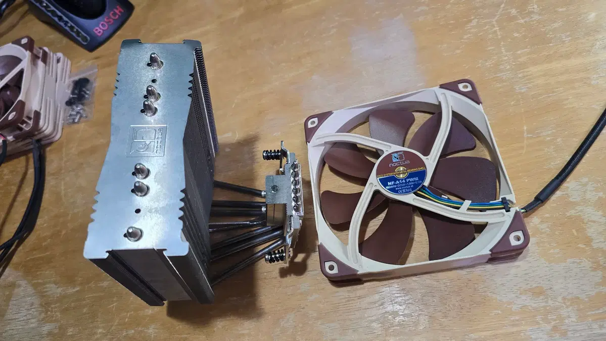 녹투아 NH-U14S 140mm 싱글타워 CPU 쿨러(LGA1200 브라킷)