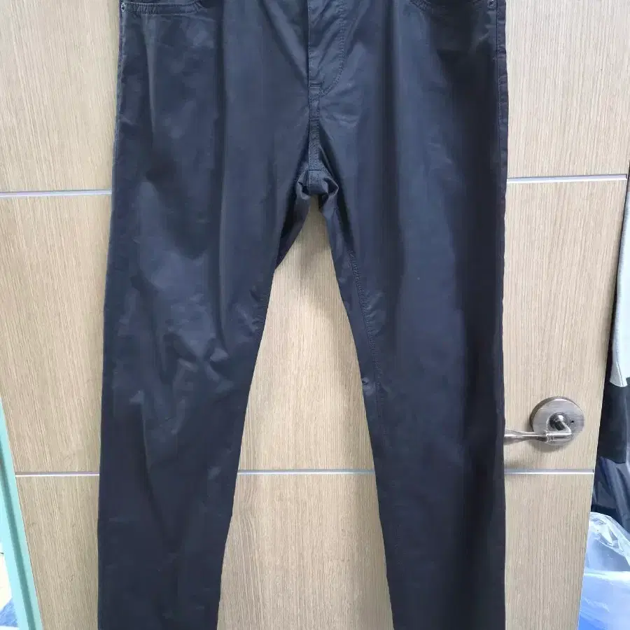 휴고보스 면스판 바지 33