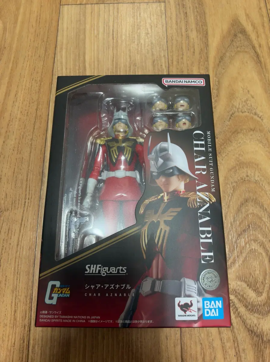 반다이 SHFiguarts 샤아 아즈나블 피규어