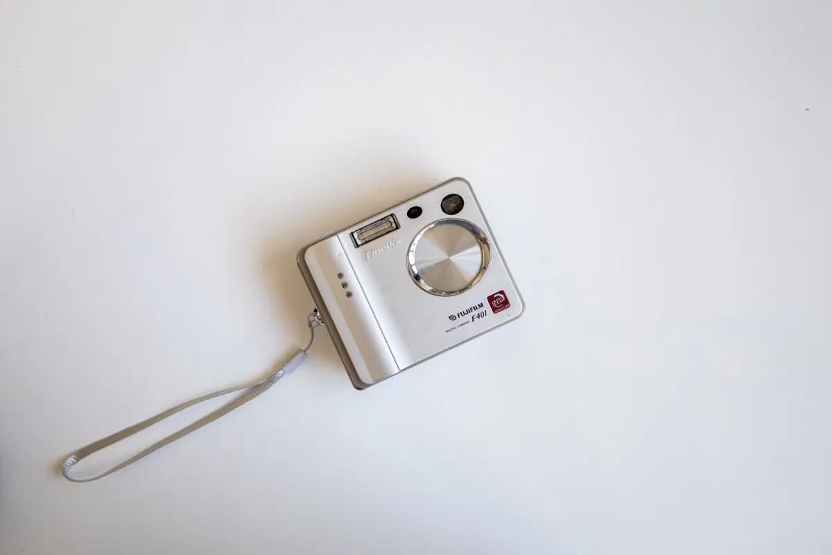 Fujifilm Finepix F401 / 디카 / 디지털 카메라