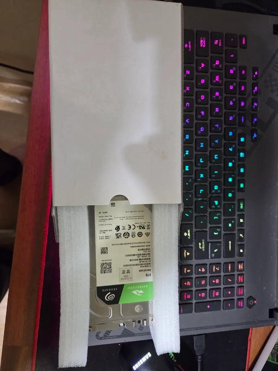 씨게이트 8테라 팝니다