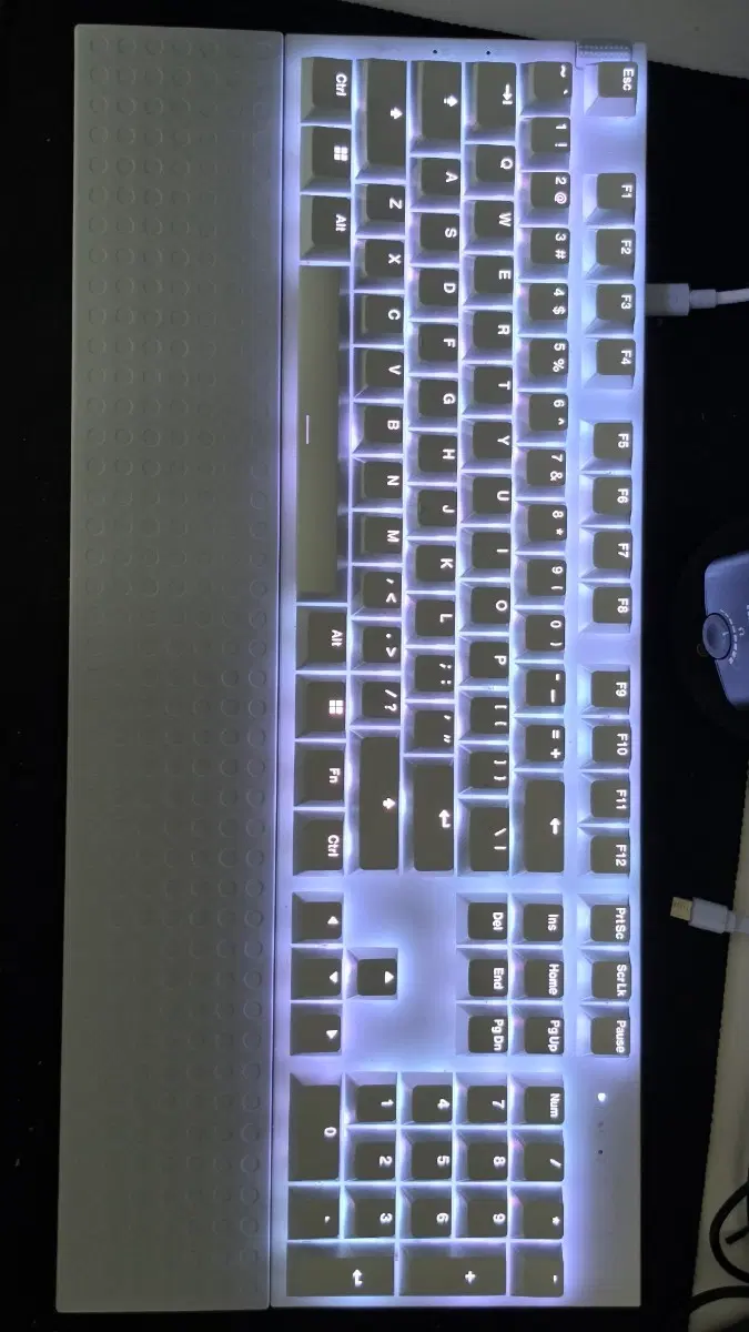 NZXT FUNCTION2 게이밍 키보드