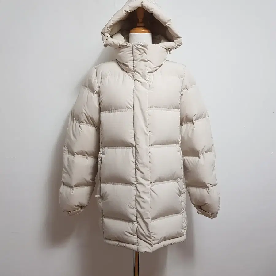 7107/NEPA 여 95사이즈 구스다운패딩/내옷방