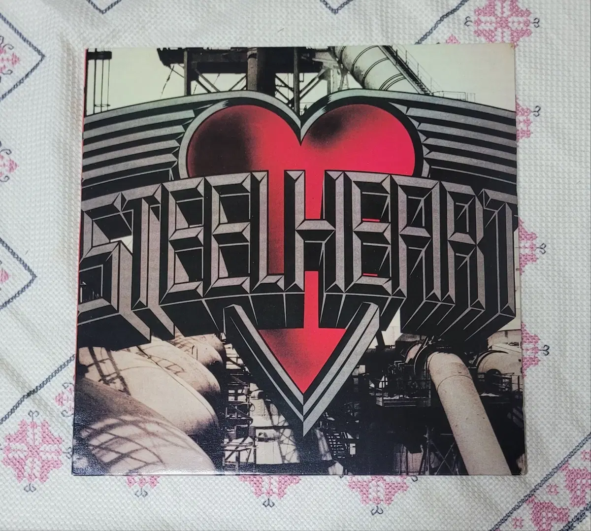 스틸 하트 엘피