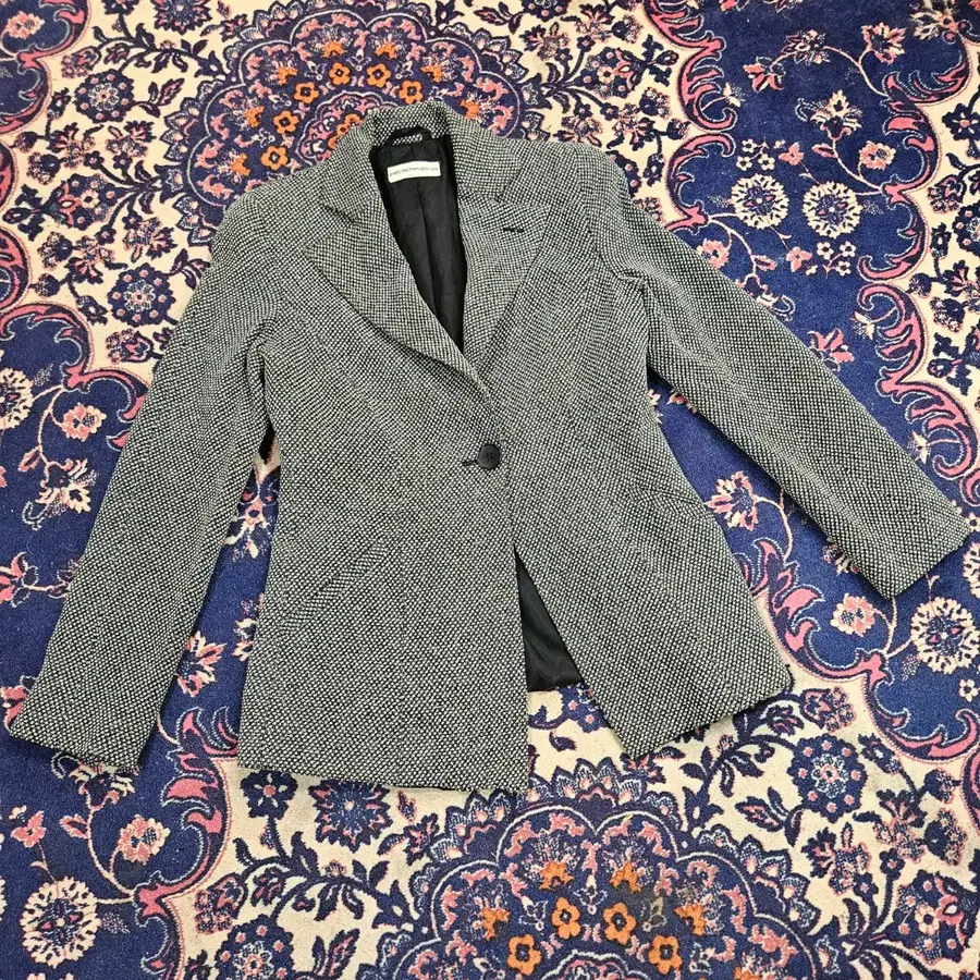엠포리오 아르마니 모노크롬 텍스처 울 자켓 40size