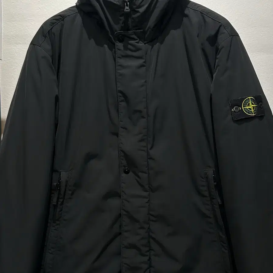 스톤아일랜드 마이크로 테크노 패브릭 자켓 24fw XXL(110)