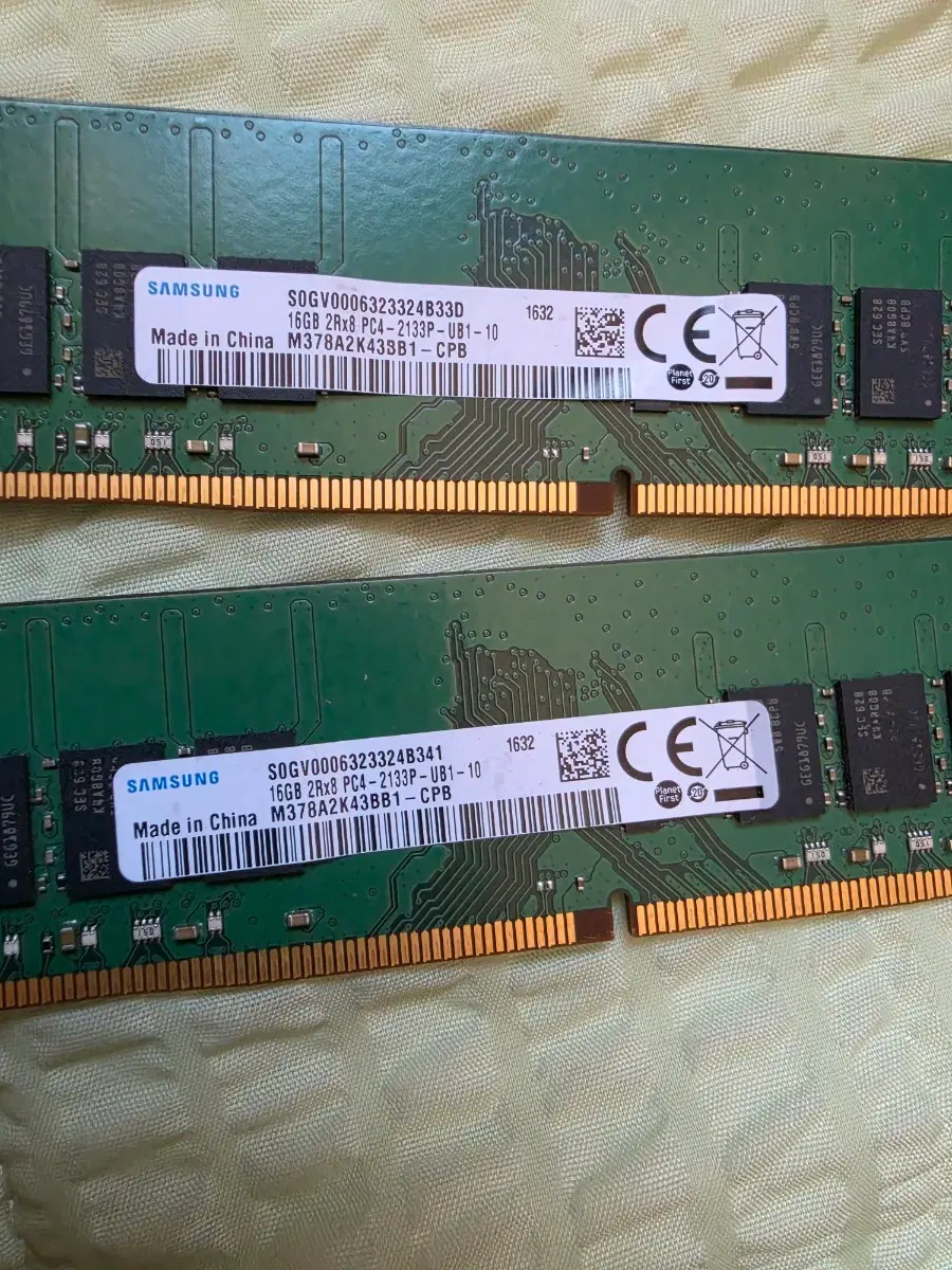 삼성전자 DDR4 PC4-2133P 16GB 2개