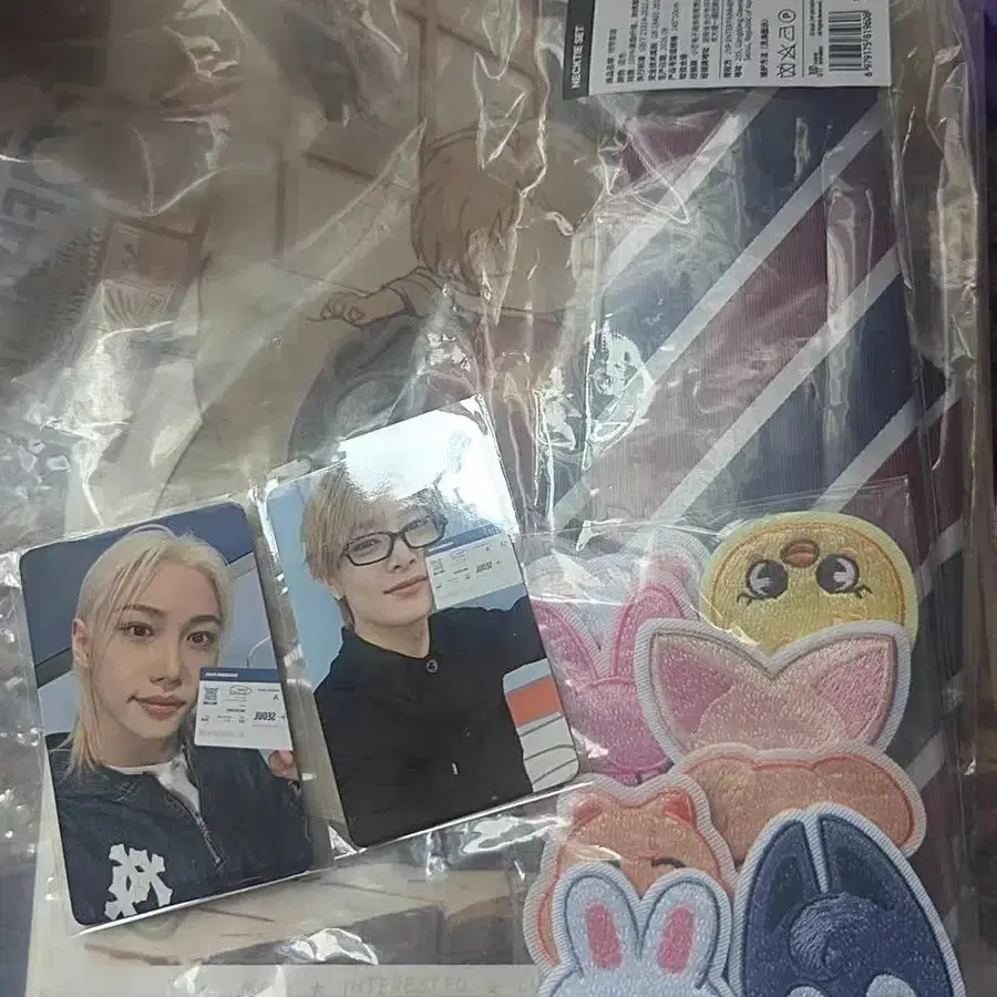 예판 스트레이키즈 중국 팝업 넥타이 포카 일괄
