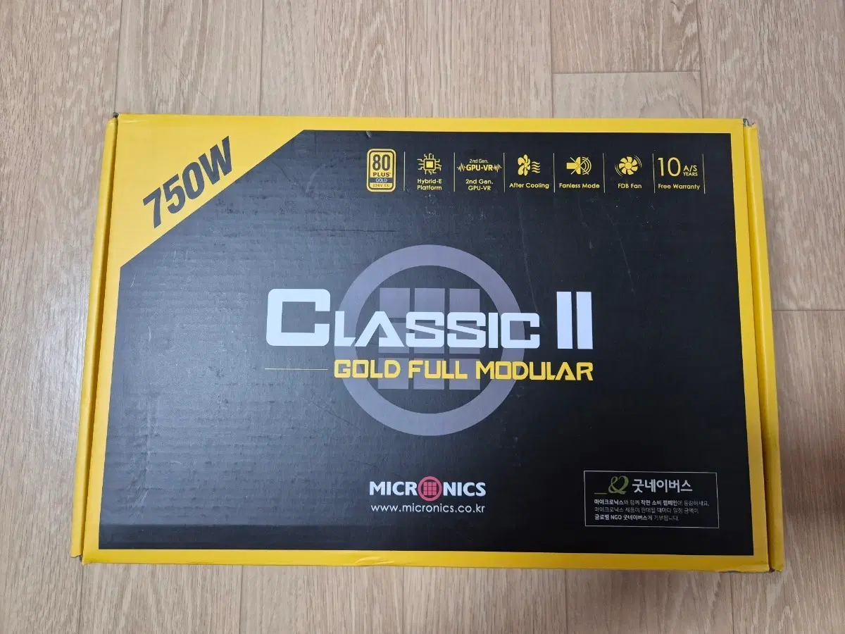 마이크로닉스 750w 풀모듈러 골드 팝니다(박스O)
