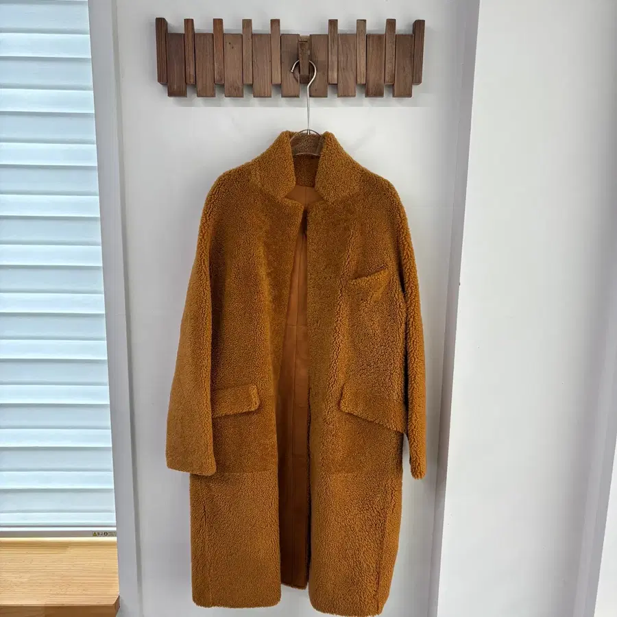 사바티에 무스탕코트