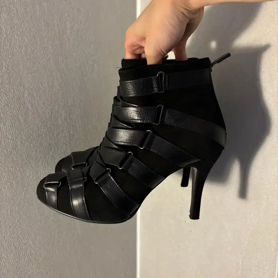 Saera 본디지 하이힐