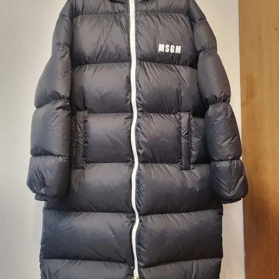 MSGM 롱패딩 블랙