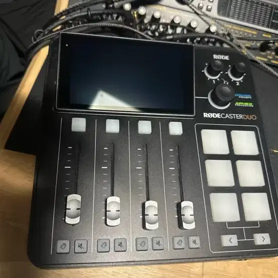 로데캐스터 듀오 rodecaster duo