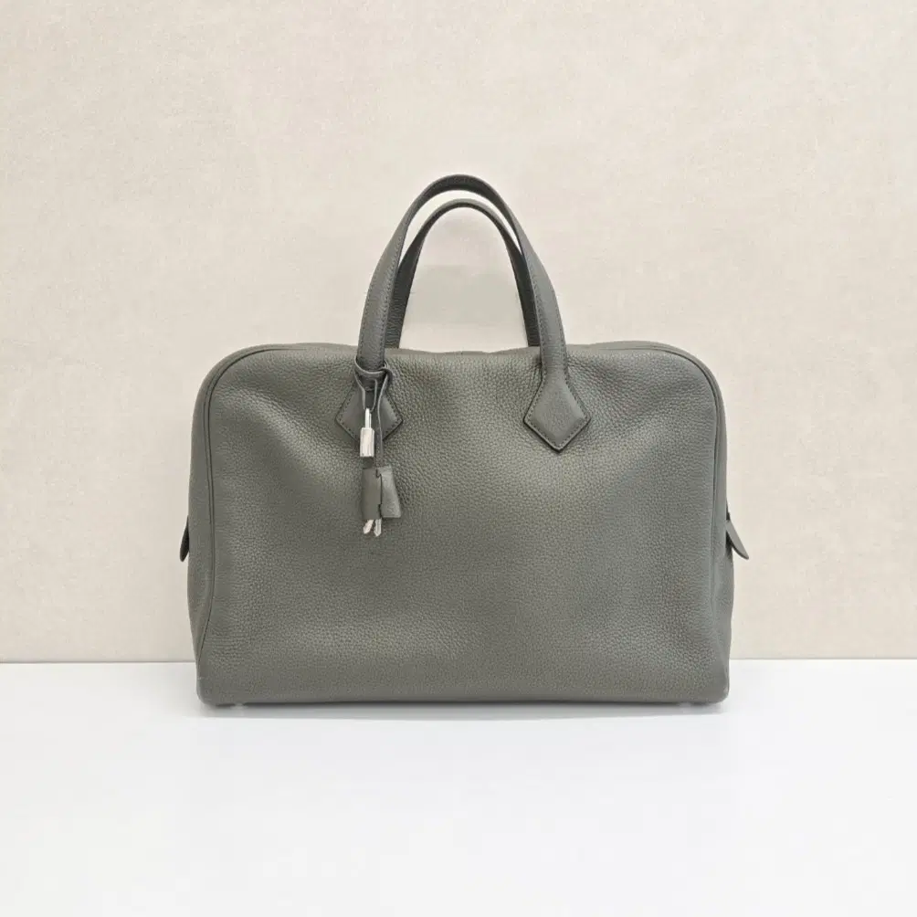 Hermes Victoria 2 12H Briefcase U Stamp Vert de Gris Silver Clemence H076695