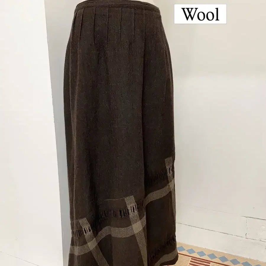 브라운 체크 울 롱스커트