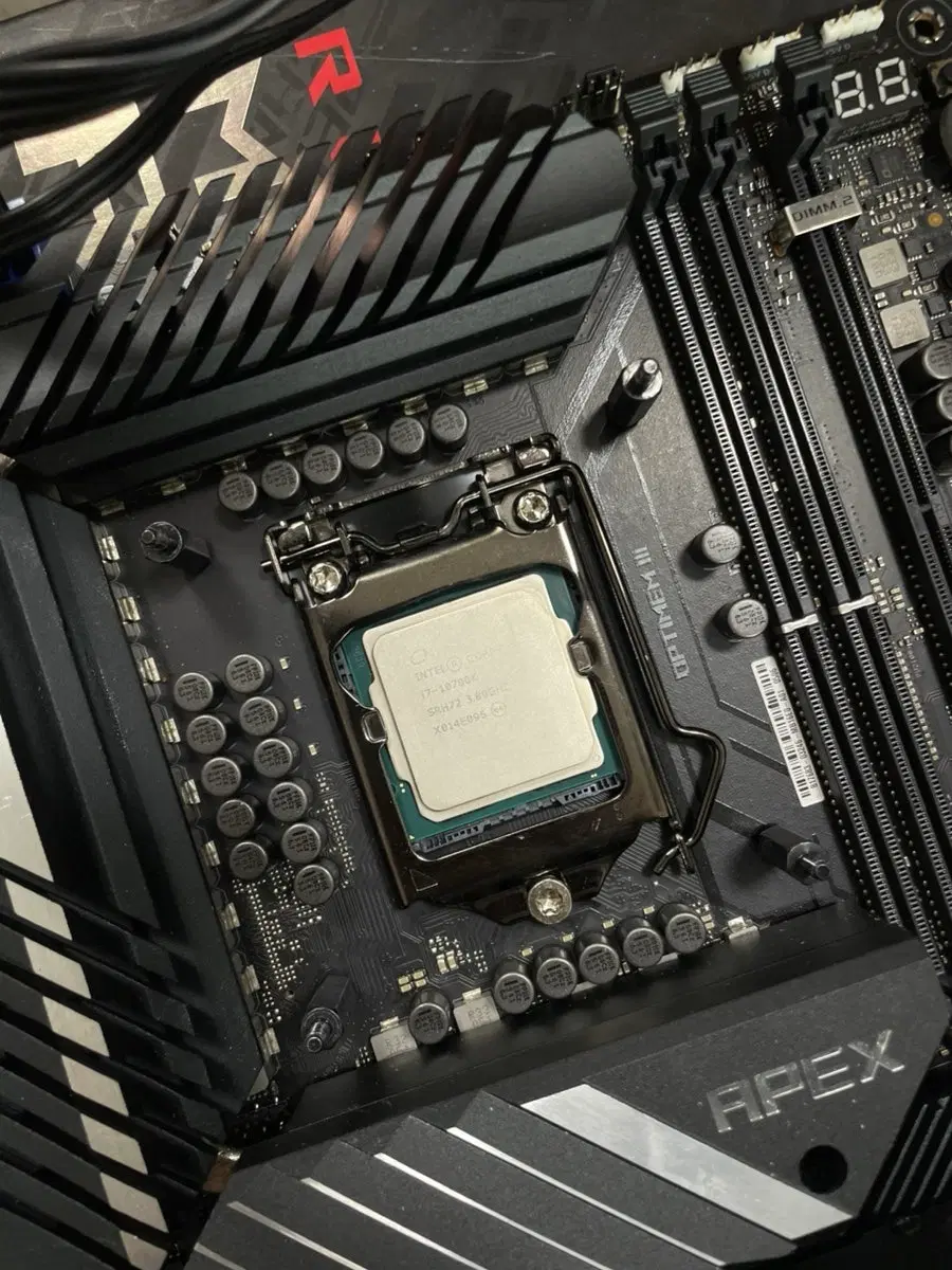 인텔 i7-10700K CPU