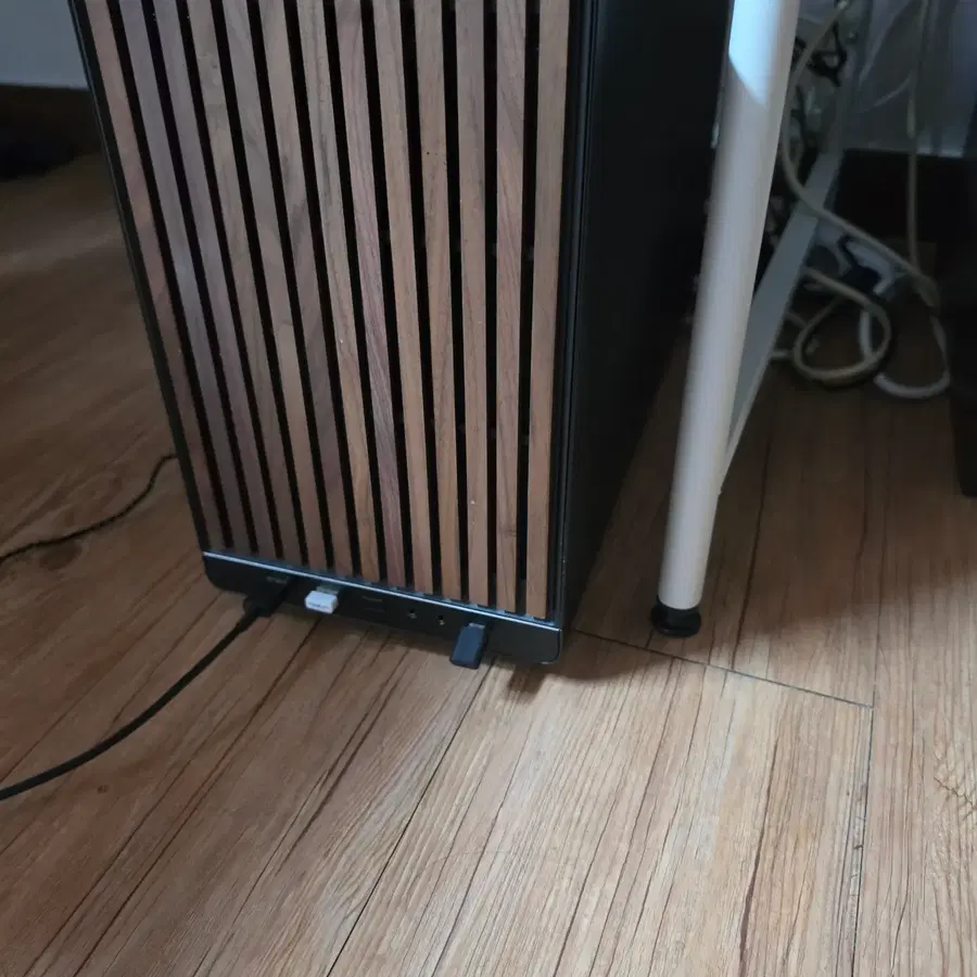 5080, 9800x3d, 64gb, 2tb sff pc