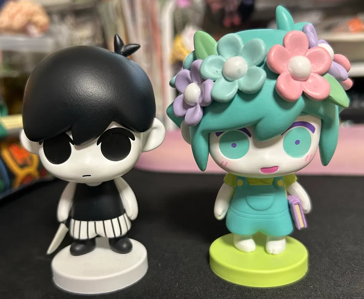 오모리 OMORI 오모리, 바질 피규어