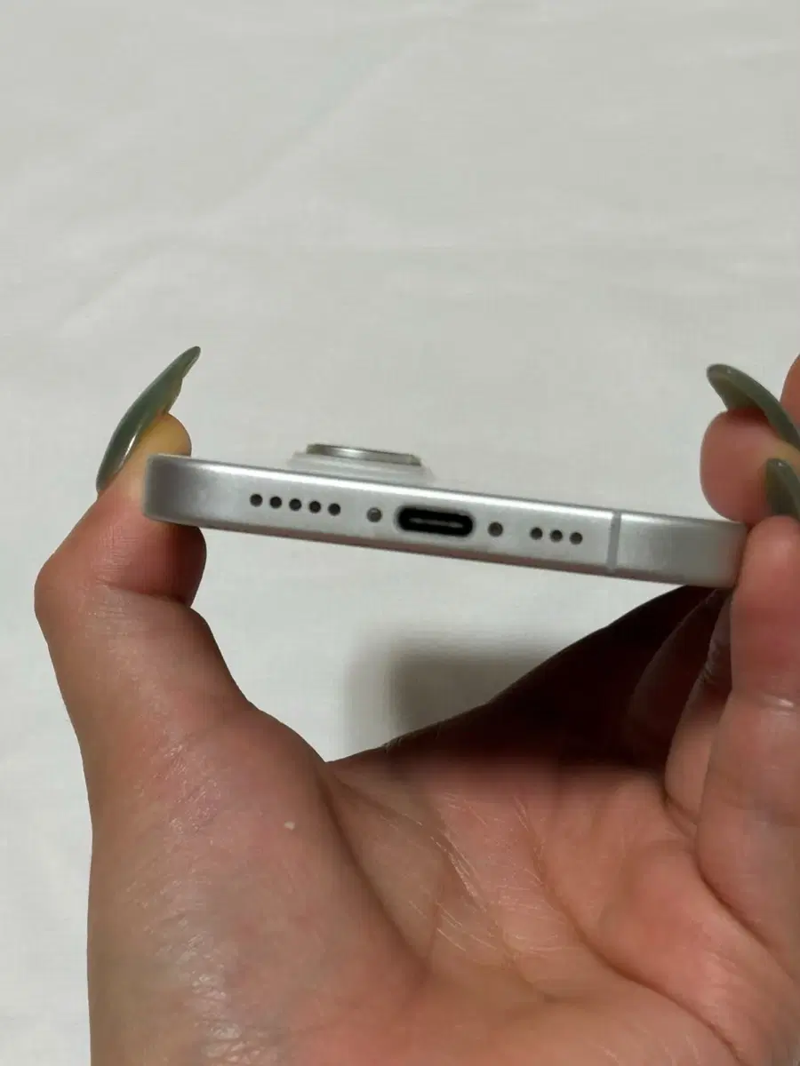 아이폰16 256GB 화이트